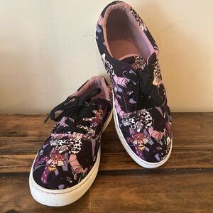 Disney Villians Women's Sz 9 Hot Topic Low Top Lace Up Sneakers